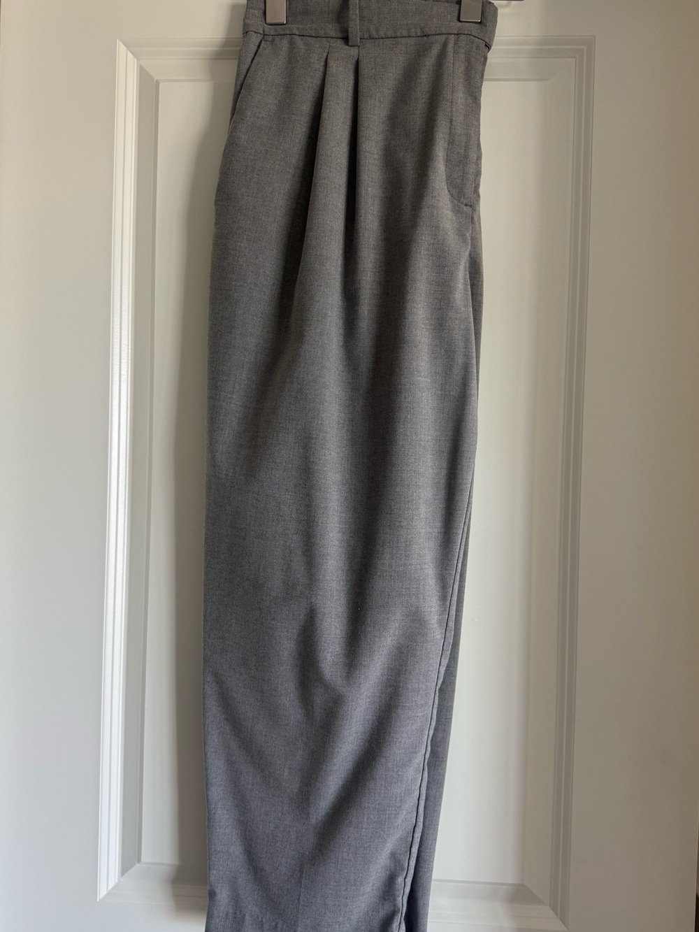 H&M Women's Grey High-Waisted Dress Pants
